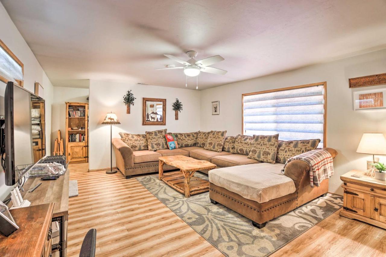 Big Bear Cabin With Deck And Hot Tub, Near Resorts! Big Bear Lake Eksteriør billede