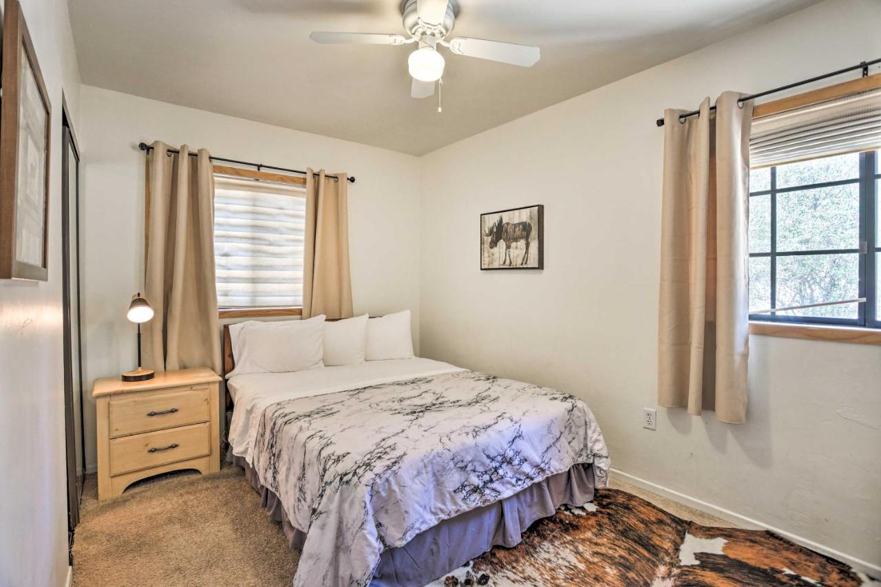 Big Bear Cabin With Deck And Hot Tub, Near Resorts! Big Bear Lake Eksteriør billede