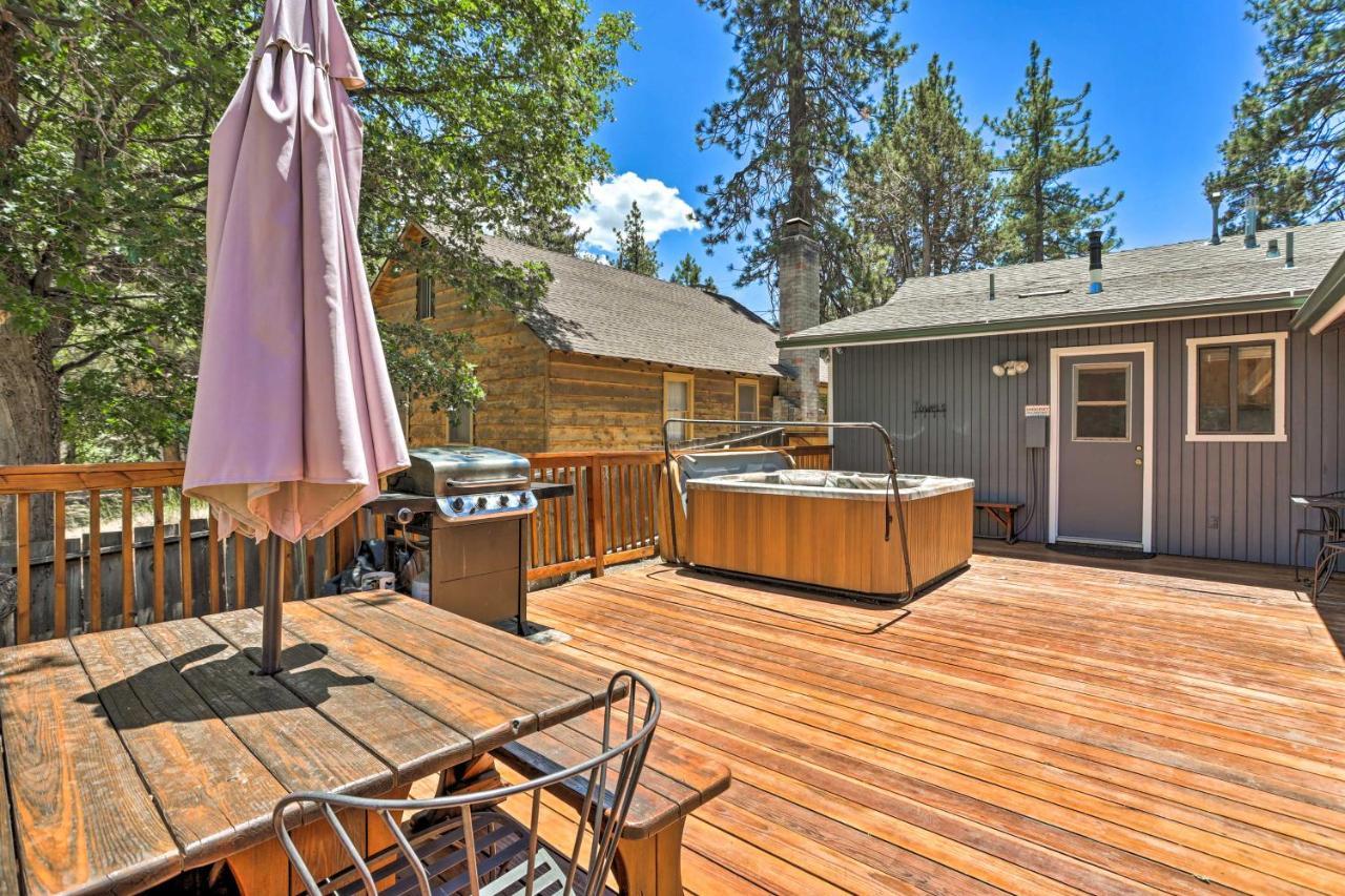 Big Bear Cabin With Deck And Hot Tub, Near Resorts! Big Bear Lake Eksteriør billede